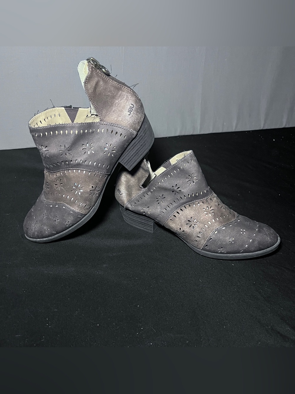 JBU by Jambu Sylvie ankle boots Size 9.5